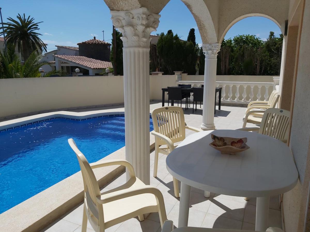 Villa Casa Amb Piscina Privada Ampuriabrava Exterior foto